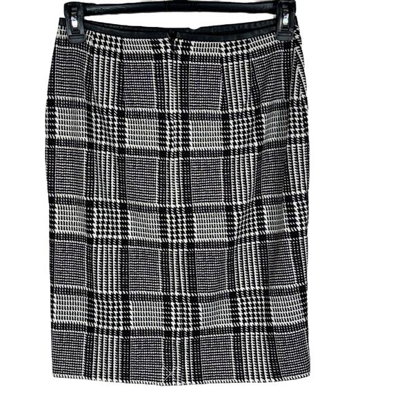 Talbots SZ 2 Pencil Skirt Glen Plaid Knee Length Lined Rear Slit Zip Closure New - Picture 4 of 8